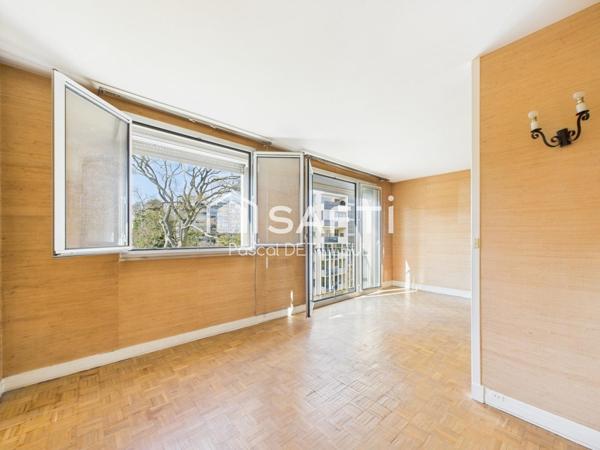SAINT-CLOUD - Val d’Or appartement 2 pièces 44m2 A Rénover