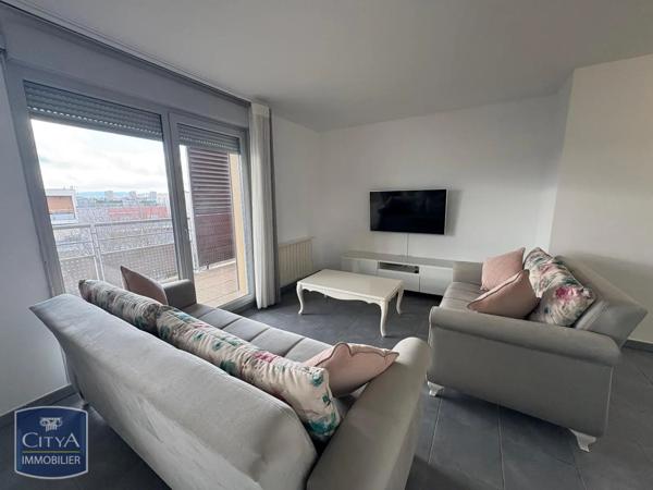 Appartement à louer 3 pièces 64.48m²