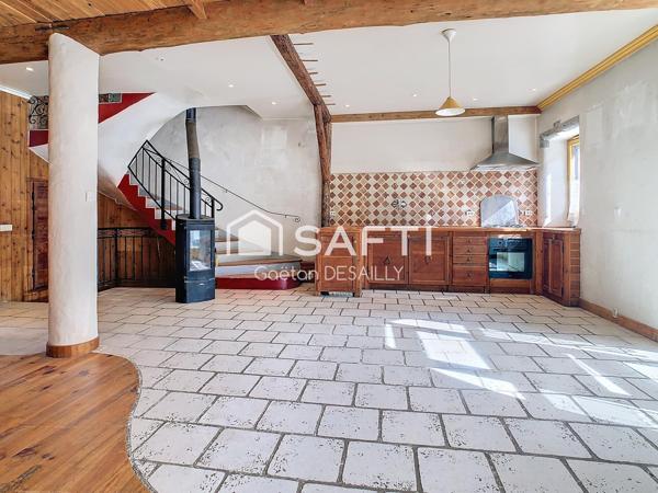 Triplex de 124 m² – histoire, volumes, potentiel