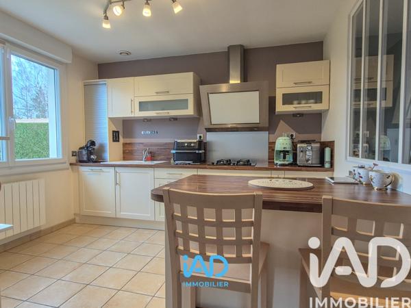 Maison à vendre 10 pièces 166 m² Saint-André-de-l'Eure