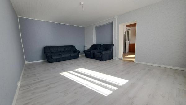 Maison à vendre 3 pièces DEMANGEVELLE (70)