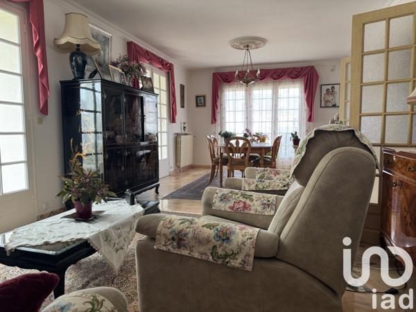 Maison à vendre 6 pièces 166 m² Noiseau