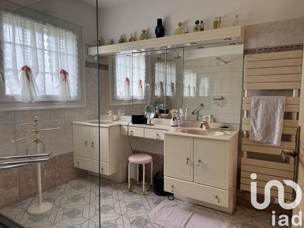 Maison à vendre 6 pièces 166 m² Noiseau