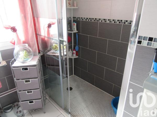 Maison 3 pièces de 80 m² à Courlay (79440)