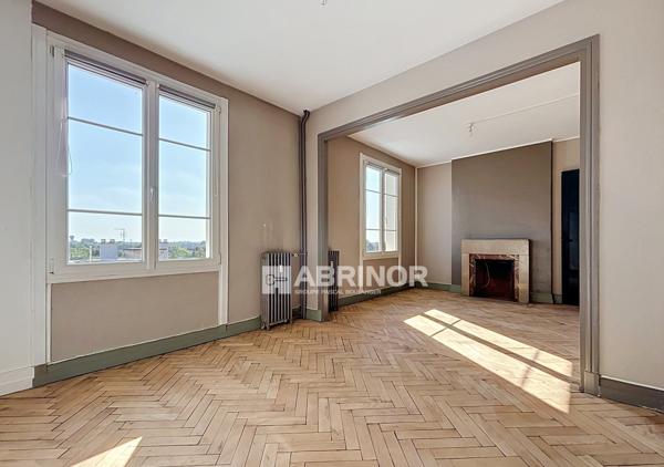 Appartement T3 bourgeois au Croisé-Laroche MARCQ EN BAROEUL