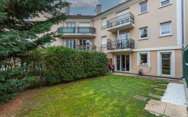 Appartement à vendre    3 pièces • 53,85 m2 Montgeron