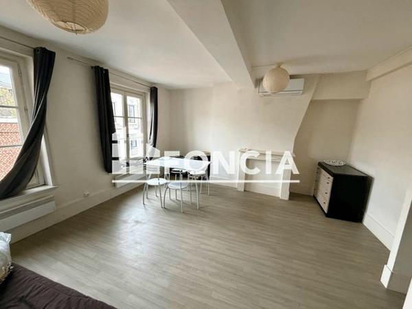 Location Studio 34.36 m² - 7 QUATER RUE EMILE LEGRELLE Arras 62000