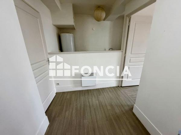 Location Studio 34.36 m² - 7 QUATER RUE EMILE LEGRELLE Arras 62000