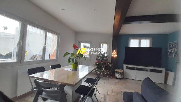 Maison 6 pièces, 3 chambres à ARGENTEUIL Orgemont proche gares. €366 000 ** - Référence 4507