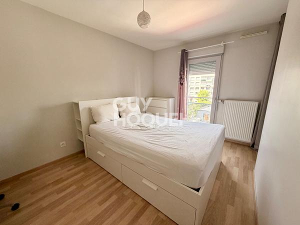 Appartement 2 pièces à louer au centre-ville de Décines Charpieu