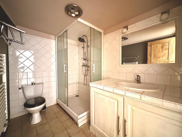 Maison
         4 pièces
        - 79 m² 169 000 € *