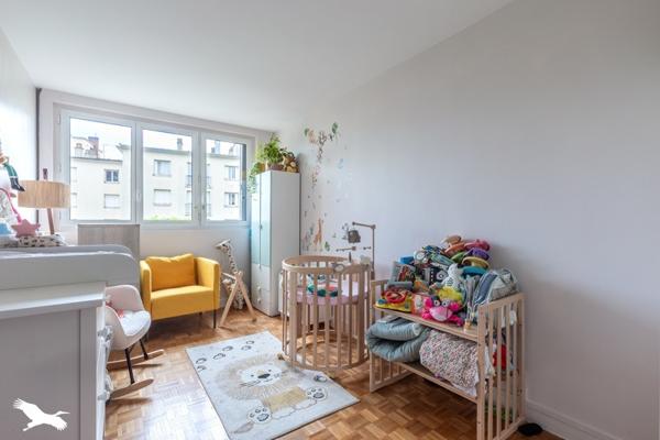 Appartement à vendre 453 500 € La Garenne-Colombes 4 p 71 m² DPE D