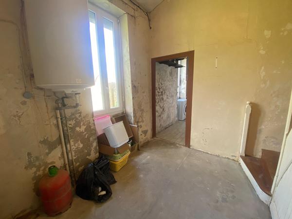 Maison Tonnay-Charente 112 m² 4 pièces à rénover