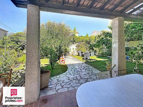 Pointe rouge Villa T4 + T2 + Garage sur 347 m² de terrain