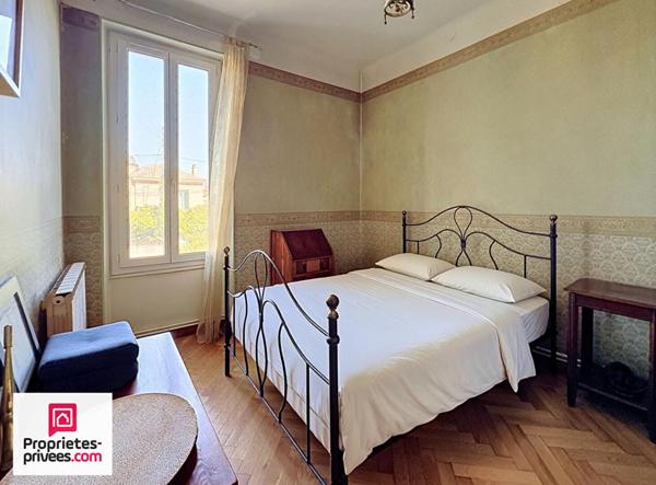 Pointe rouge Villa T4 + T2 + Garage sur 347 m² de terrain