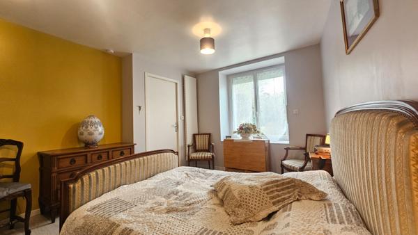 Maison d'Exception à Vendre à Donges - 7 Pièces, 4 Chambres, Grand Terrain