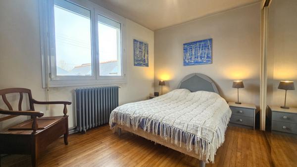 Maison d'Exception à Vendre à Donges - 7 Pièces, 4 Chambres, Grand Terrain