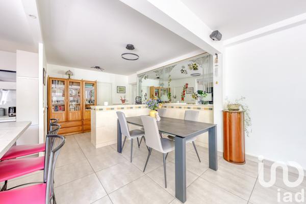 Appartement à vendre 5 pièces 104 m² Champs-sur-Marne