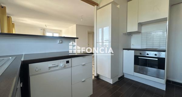 Location Appartement 2 pièces 55.41 m² - Chatou 78400