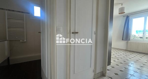 Location Appartement 2 pièces 55.41 m² - Chatou 78400