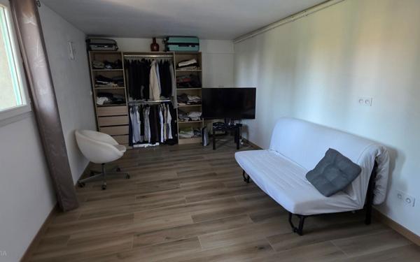 Maison à vendre    6 pièces •  Fréjus