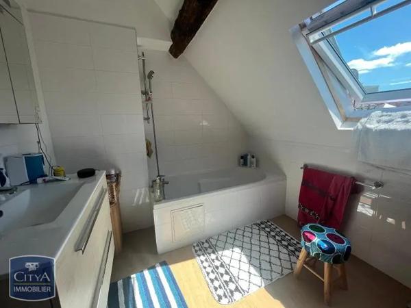 Appartement à louer 3 pièces 83.42m² Rambouillet (78120)