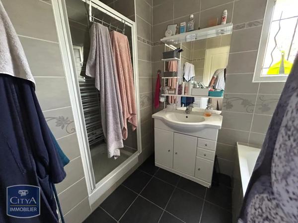 Maison à louer 5 pièces 108.5m² Dammarie-les-Lys (77190)
