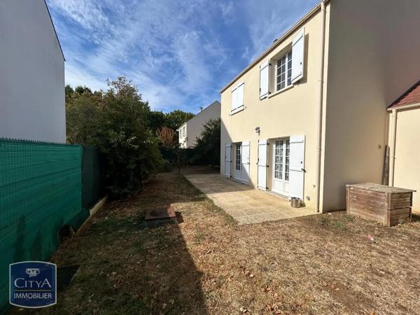 Maison à louer 5 pièces 108.5m² Dammarie-les-Lys (77190)