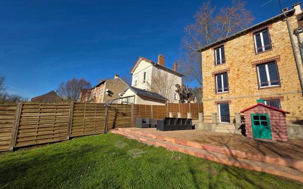 Maison à vendre    5 pièces •  Triel-sur-Seine