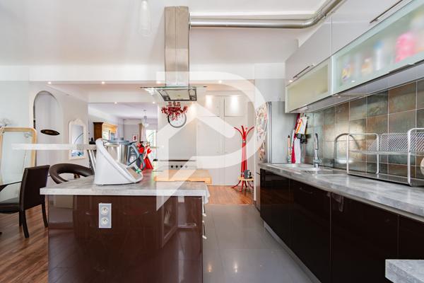 Appartement 3 pièces 100 m2
