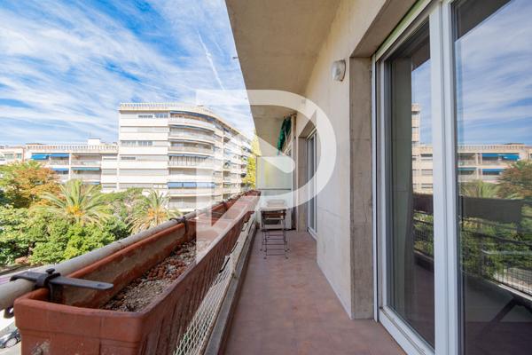 Appartement 3 pièces 100 m2