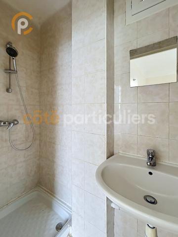 Vente
                Appartement32 m² - 2 Pièces -
                    IVRY SUR SEINE (94200)