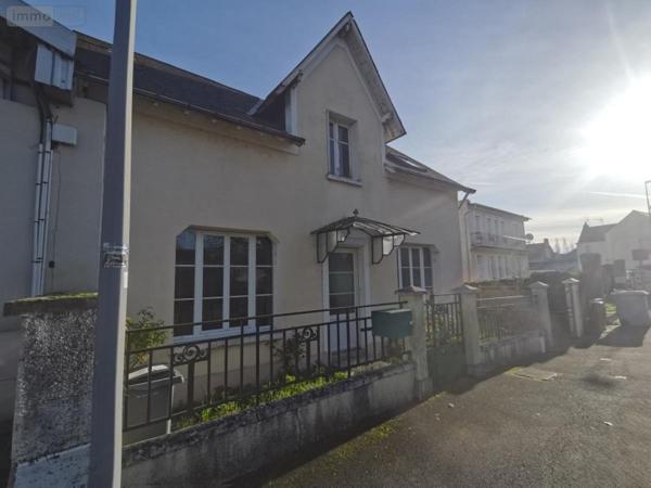 Maison à vendre à Avoine dans l'Indre-et-Loire (37420), ref : 37049-113
