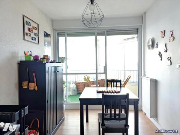 Appartement T5, Quartier bourg l'évêque, Rennes.