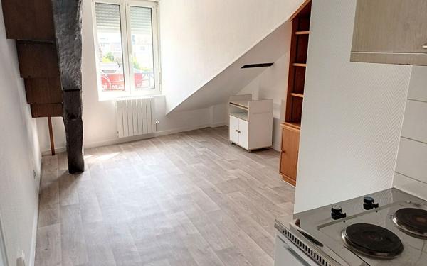 Appartement à louer    1 pièce •  Tours