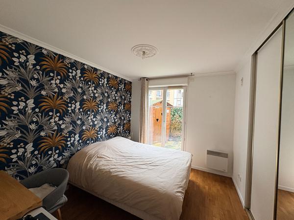 A louer - Coeur de ville - 3 pieces de 85m² en rez de jardin