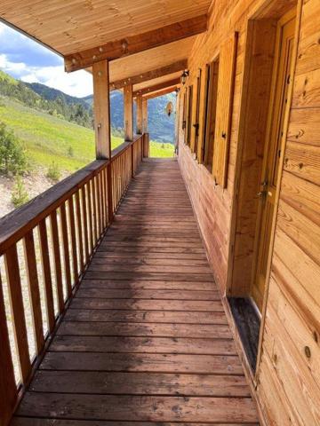 Val-Maravel (26310) Ensemble immobilier, chalet, 350m2, terrain 70A, Gîtes, retraite Yoga, 26310 Val Maravel