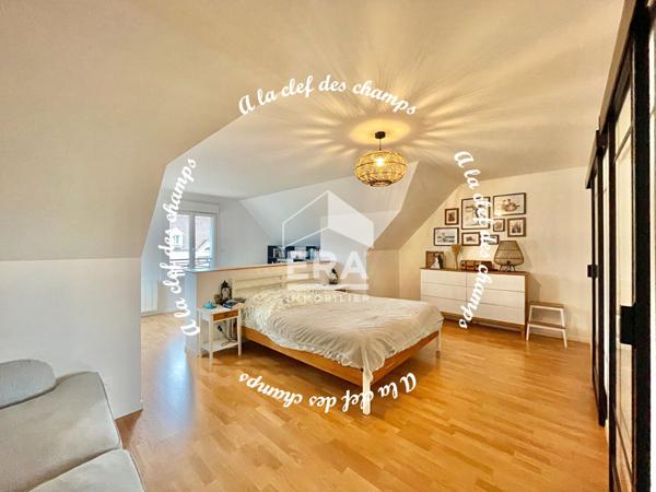 Maison 7 pièce(s) 206 m2
