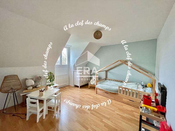 Maison 7 pièce(s) 206 m2