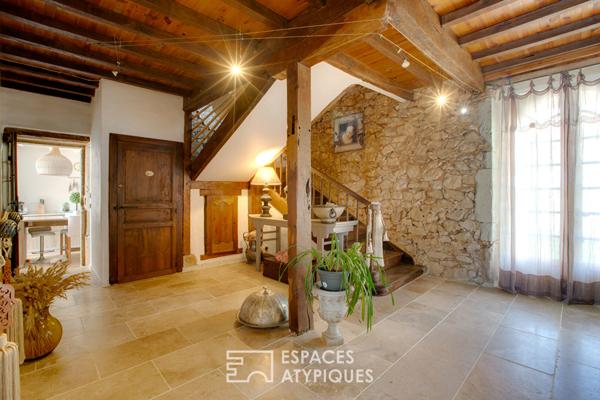 Charme absolu et prestations haut de gamme pour cette bastide de standing