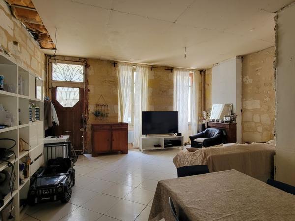 Maison à rénover avec cour Bordeaux 4 pièce(s) 97.20 m2