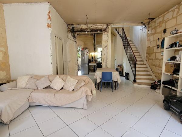 Maison à rénover avec cour Bordeaux 4 pièce(s) 97.20 m2