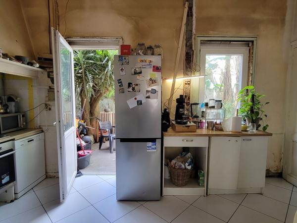 Maison à rénover avec cour Bordeaux 4 pièce(s) 97.20 m2