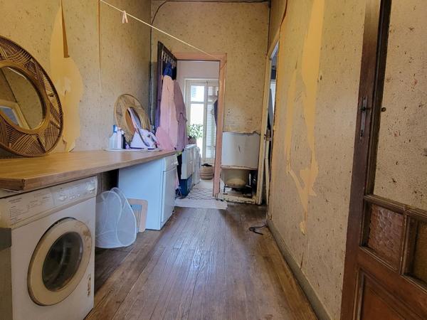 Maison à rénover avec cour Bordeaux 4 pièce(s) 97.20 m2