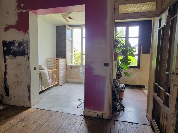 Maison à rénover avec cour Bordeaux 4 pièce(s) 97.20 m2
