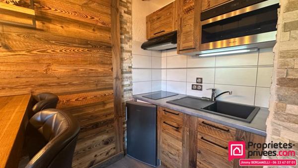 EXCLUSIVITÉ Charmant studio rénové avec vue Mont-Blanc 10 min à pied du centre-village