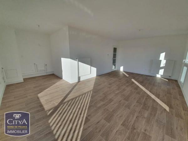 Appartement à louer 4 pièces 79.34m² Valenciennes (59300)