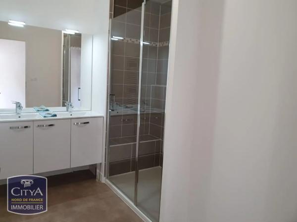 Appartement à louer 4 pièces 79.34m² Valenciennes (59300)