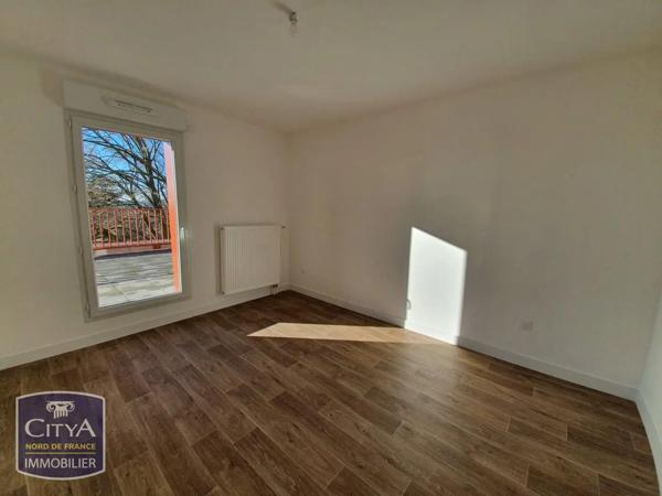Appartement à louer 4 pièces 79.34m² Valenciennes (59300)