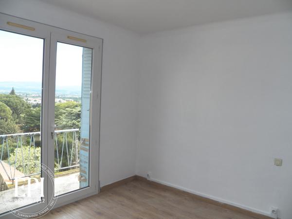 Appartement T3 dernier étage
